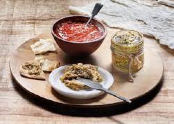 ΜΕΛΙ ΚΑΙ ΑΛΕΙΜΜΑΤΑ ΜΕΛΙ ΚΑΙ ΑΛΕΙΜΜΑΤΑ