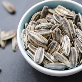 Ηλιόσπορος ψημένος χωρίς αλάτι Ηλιόσπορος ψημένος χωρίς αλάτι