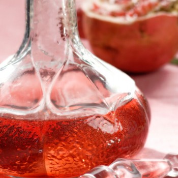 Λικέρ ρόδι Ηλιοπούλου 500ml Λικέρ ρόδι Ηλιοπούλου 500ml