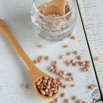 Μαχλέπι ολόκληρο Μαχλέπι ολόκληρο