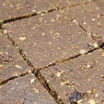 Μπάρα δημητριακών με μέλι, ταχίνι και σοκολάτα ωμή χ.ζ. ~70γρ. Μπάρα δημητριακών με μέλι, ταχίνι και σοκολάτα ωμή χ.ζ. ~70γρ.