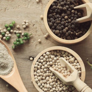 Πιπέρι λευκό ολόκληρο Πιπέρι λευκό ολόκληρο