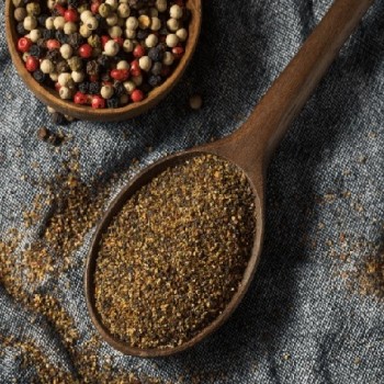 Πιπέρι πολύχρωμο τριμμένο Πιπέρι πολύχρωμο τριμμένο