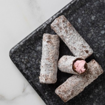 Πουράκι φράουλα Πουράκι φράουλα