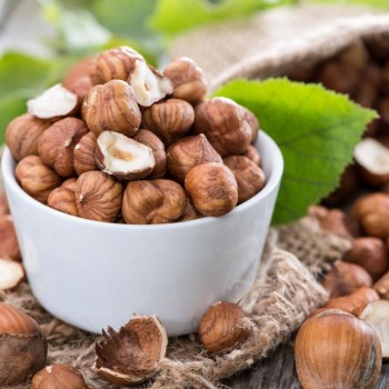 Φουντούκια ωμά Φουντούκια ωμά